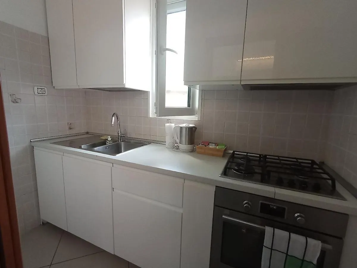 A Casa Di Giulia Near Rho Fiera Lägenhet Pero
