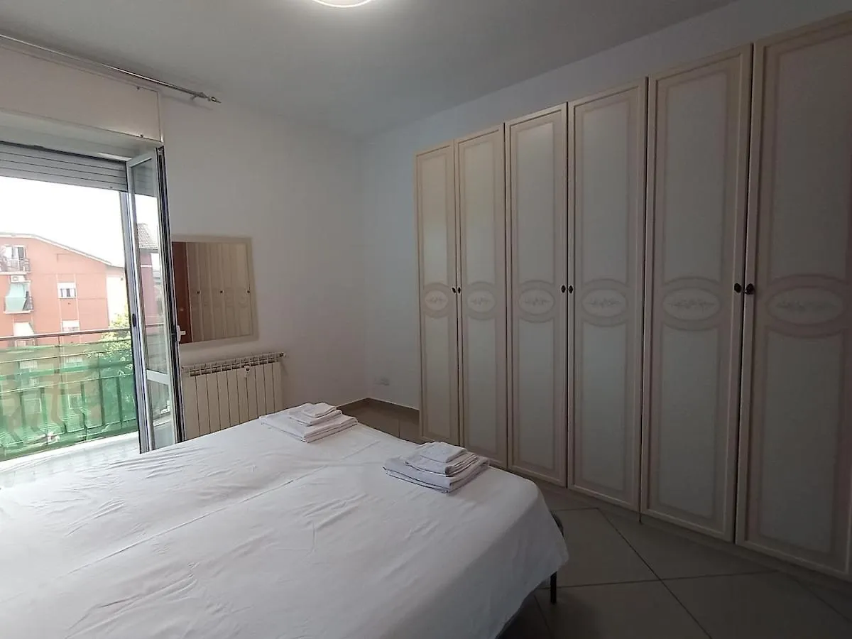 A Casa Di Giulia Near Rho Fiera Lägenhet Pero Italien